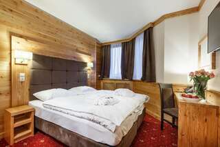 Отель Baron SPA Hotel - Museum Yaremche Яремче Двухместный номер с 1 кроватью или 2 отдельными кроватями-14